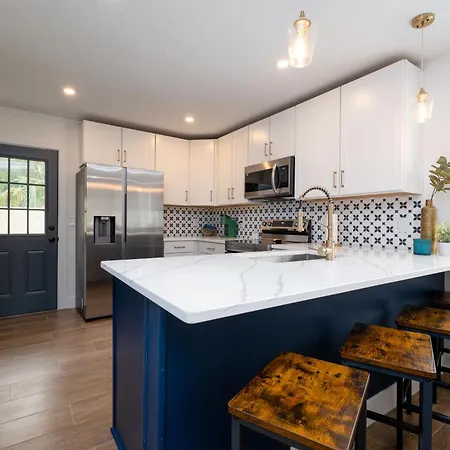 Be A Nomad - Stunning 2-Br Blocks From The Beach Jacksonville Beach Extérieur photo