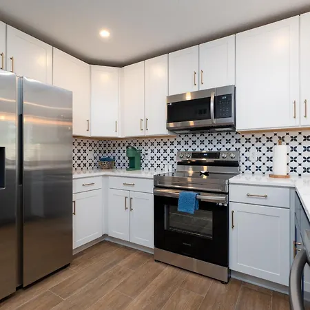 Be A Nomad - Stunning 2-Br Blocks From The Beach Jacksonville Beach Extérieur photo
