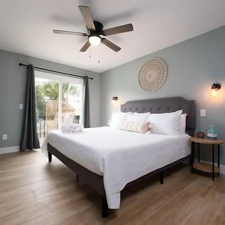 Be A Nomad - Stunning 2-Br Blocks From The Beach Jacksonville Beach Extérieur photo