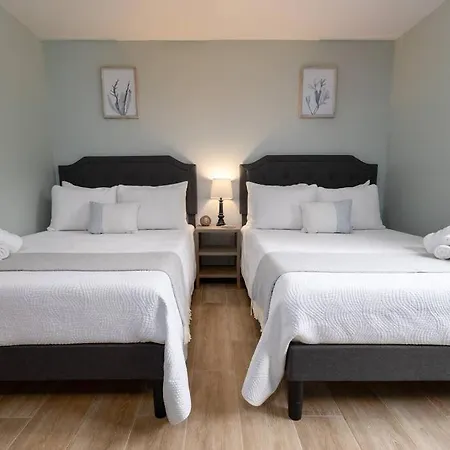 Be A Nomad - Stunning 2-Br Blocks From The Beach Jacksonville Beach Extérieur photo