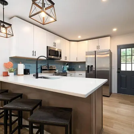 Be A Nomad - Stunning 2-Br Blocks From The Beach Jacksonville Beach Extérieur photo