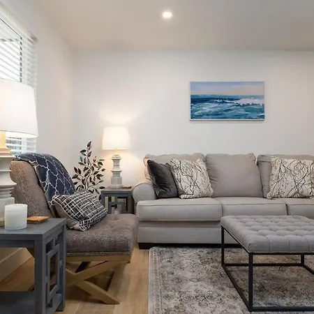 Be A Nomad - Stunning 2-Br Blocks From The Beach Jacksonville Beach Extérieur photo